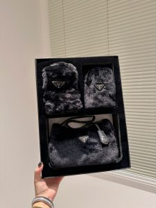 Reddit FashionReps Prada Bag  FashionReps Bags 05YAA17252