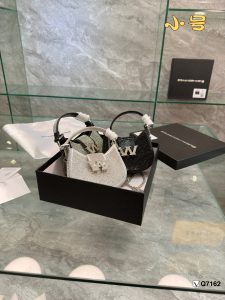 Reddit FashionReps Prada Bag  FashionReps Bags 05YAA17322