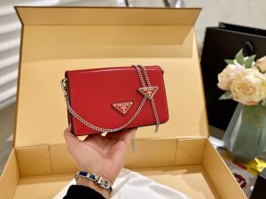 Reddit FashionReps Prada Bag  FashionReps Bags 05YAA17332