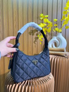 Reddit FashionReps Prada Bag  FashionReps Bags 05YAA17346
