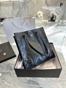 Reddit FashionReps Prada Bag  FashionReps Bags 05YAA17378