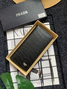 Reddit FashionReps Prada Bag  FashionReps Bags 05YAA17437