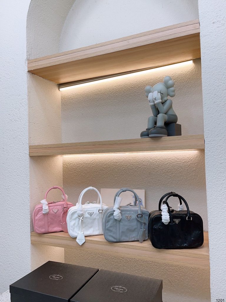 Reddit FashionReps Prada Bag  FashionReps Bags 05YAA17502