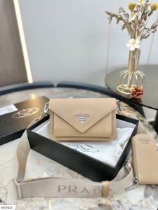 Reddit FashionReps Prada Bag  FashionReps Bags 05YAA17510