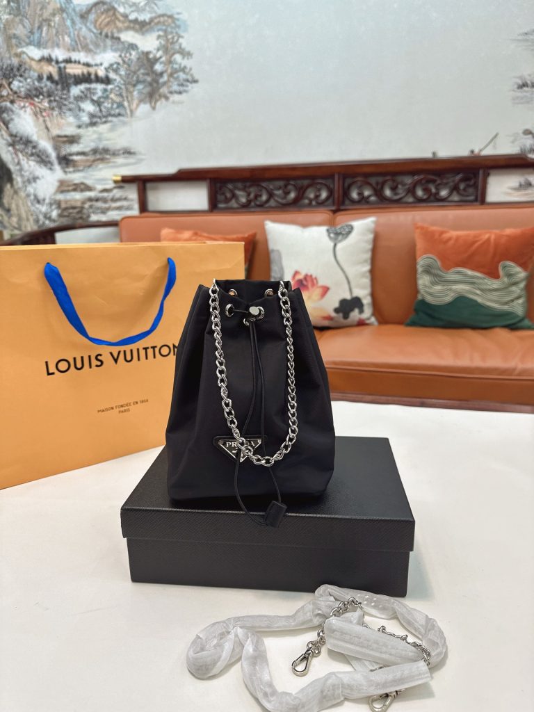 Reddit FashionReps Prada Bag  FashionReps Bags 05YAA17548