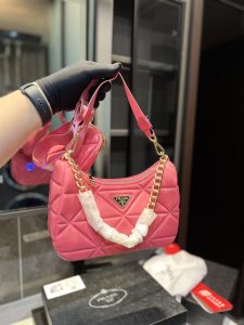 Reddit FashionReps Prada Bag  FashionReps Bags 05YAA17566