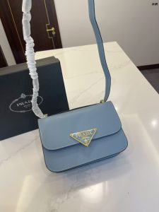 Reddit FashionReps Prada Bag  FashionReps Bags 05YAA17632 Prada Bag Prada Bag Prada Bag