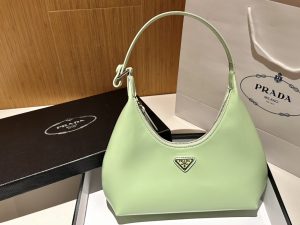 Reddit FashionReps Prada Bag  FashionReps Bags 05YAA17658 Prada Bag Prada Bag Prada Bag