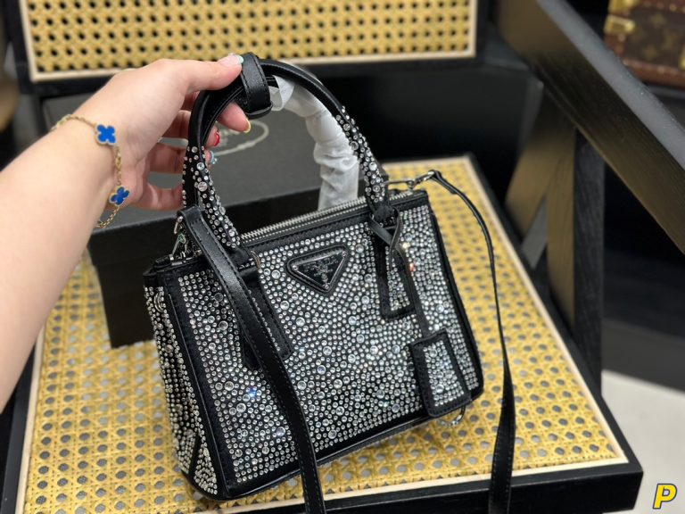 Reddit FashionReps Prada Bag  FashionReps Bags 05YAA17694 Prada Bag Prada Bag Prada Bag
