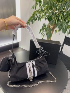 Reddit FashionReps Prada Bag  FashionReps Bags 05YAA17727 Prada Bag