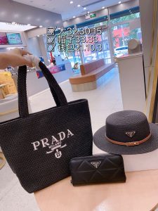 Reddit FashionReps Prada Bag  FashionReps Bags 05YAA17728 Prada Bag