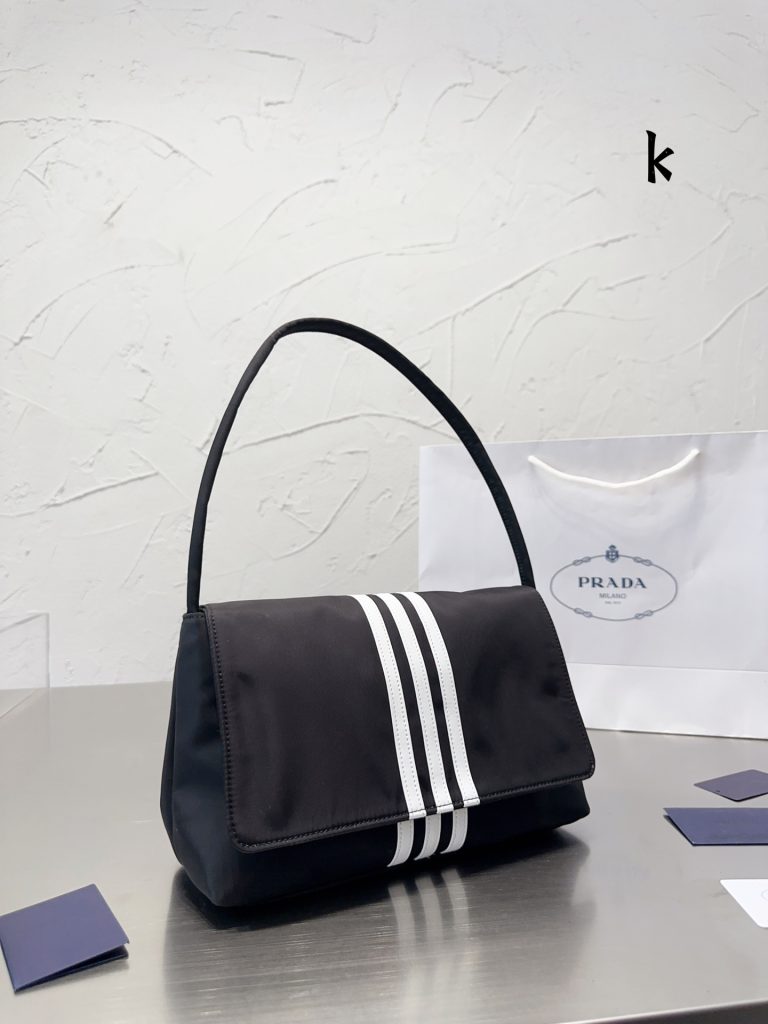 Reddit FashionReps Prada Bag  FashionReps Bags 05YAA17735 Prada Bag