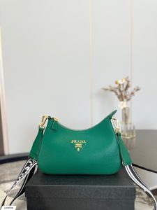 Reddit FashionReps Prada Bag  FashionReps Bags 05YAA17737 Prada Bag