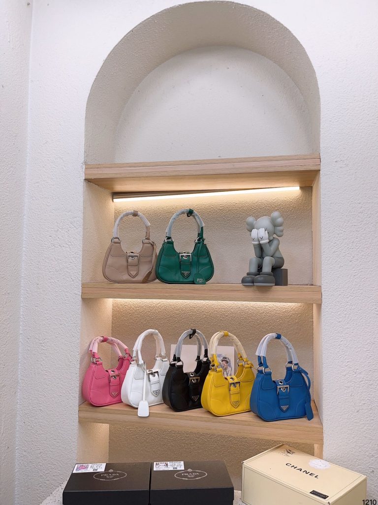 Reddit FashionReps Prada Bag  FashionReps Bags 05YAA17739 Prada Bag
