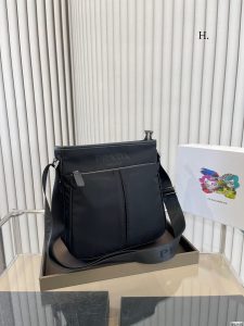 Reddit FashionReps Prada Bag  FashionReps Bags 05YAA17767 Prada Bag