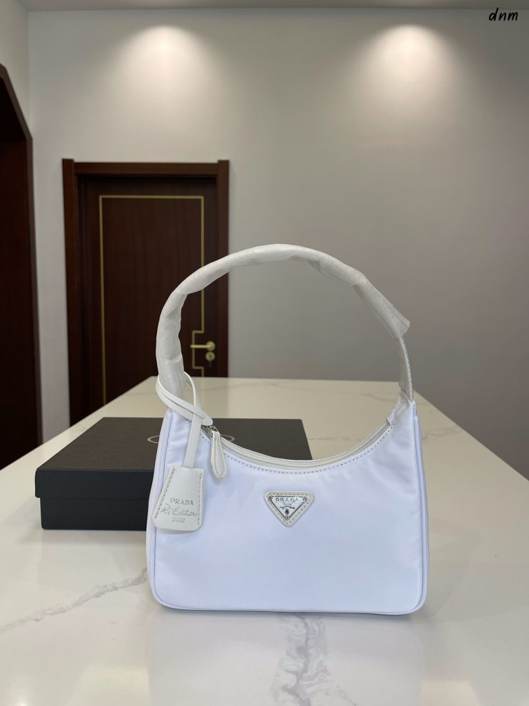 Reddit FashionReps Prada Bag  FashionReps Bags 05YAA17836