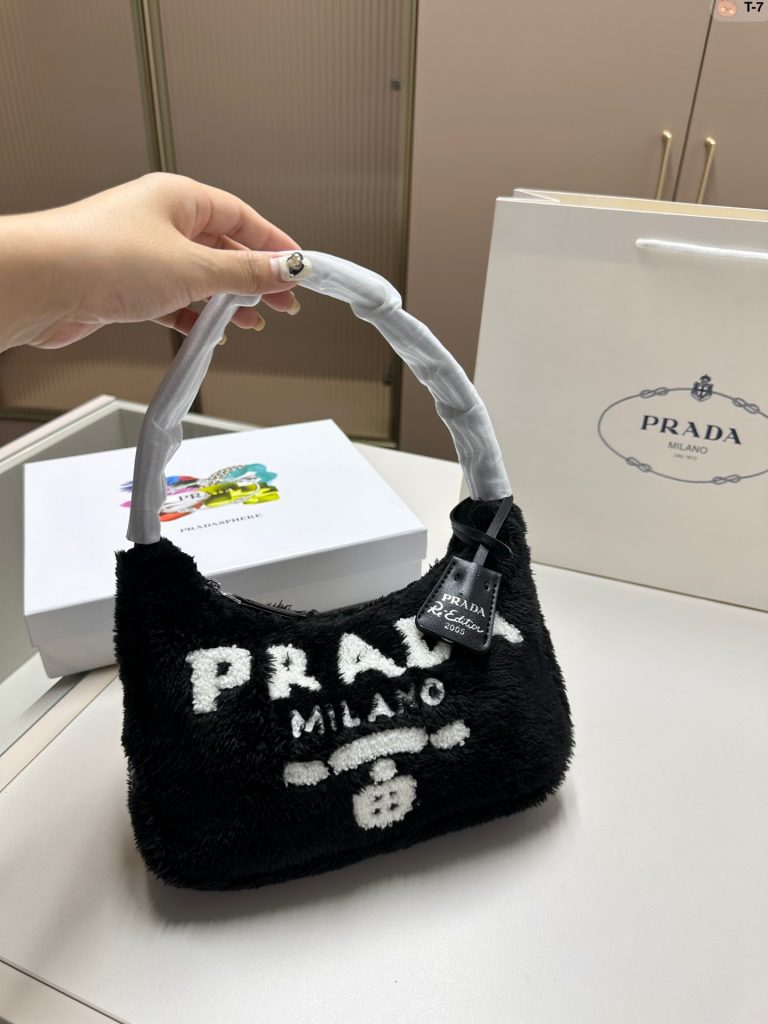 Reddit FashionReps Prada Bag  FashionReps Bags 05YAA17862