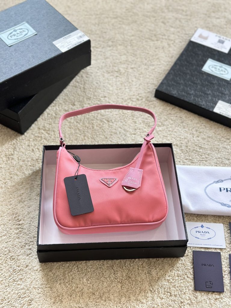 Reddit FashionReps Prada Bag  FashionReps Bags 05YAA17875
