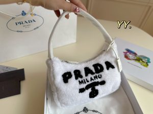 Reddit FashionReps Prada Bag  FashionReps Bags 05YAA17876
