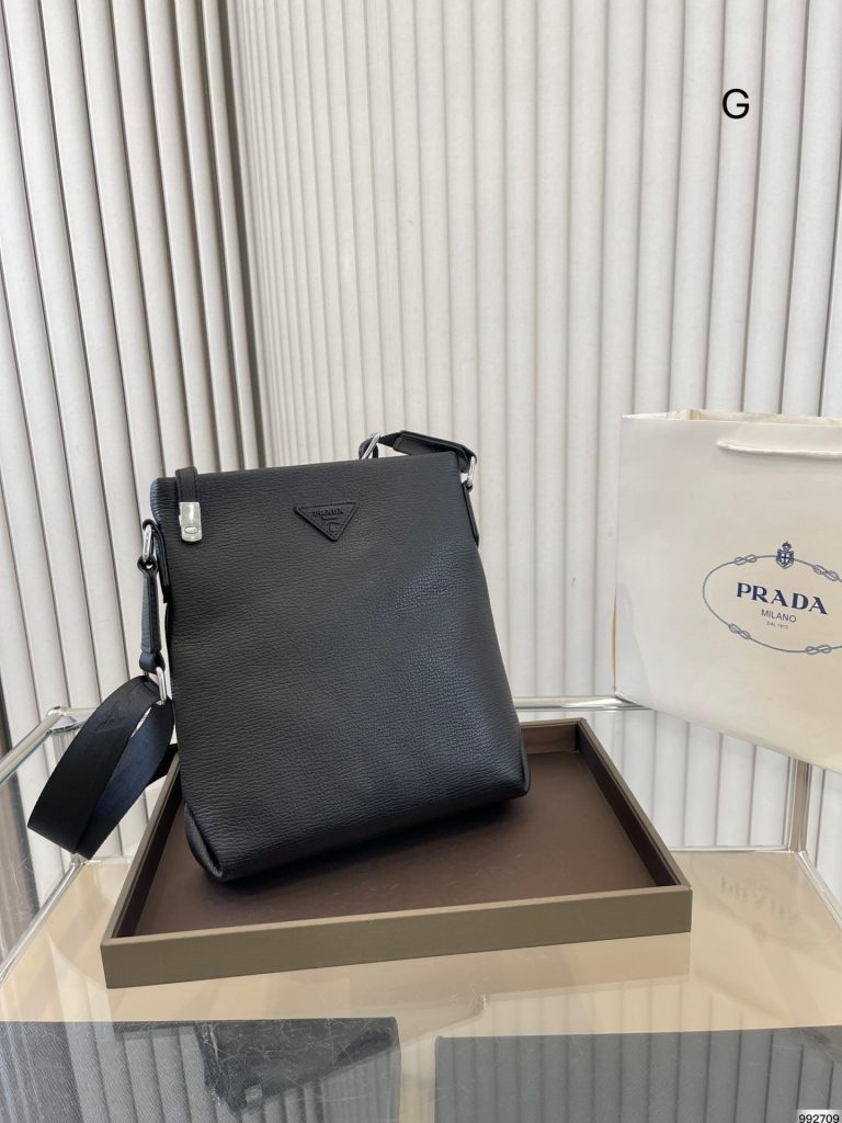 Reddit FashionReps Prada Bag  FashionReps Bags 05YAA17885