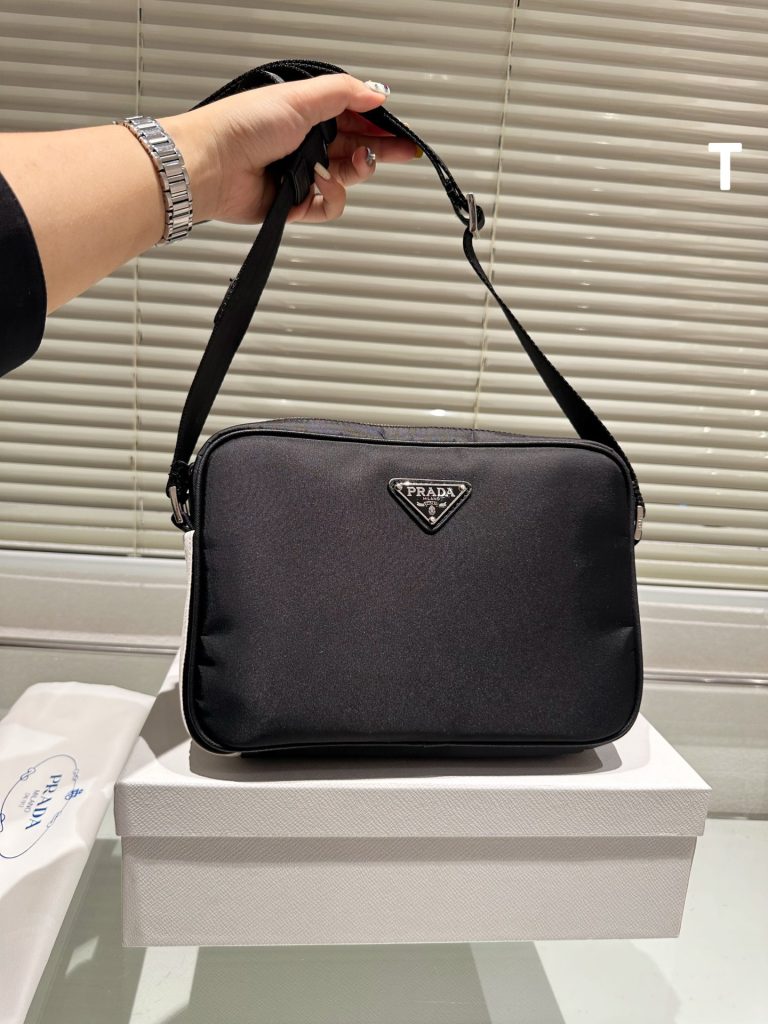 Reddit FashionReps Prada Bag  FashionReps Bags 05YAA17906
