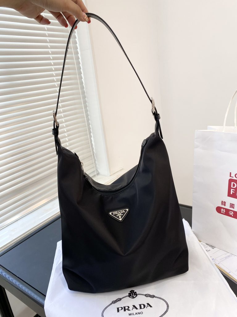 Reddit FashionReps Prada Bag  FashionReps Bags 05YAA17942