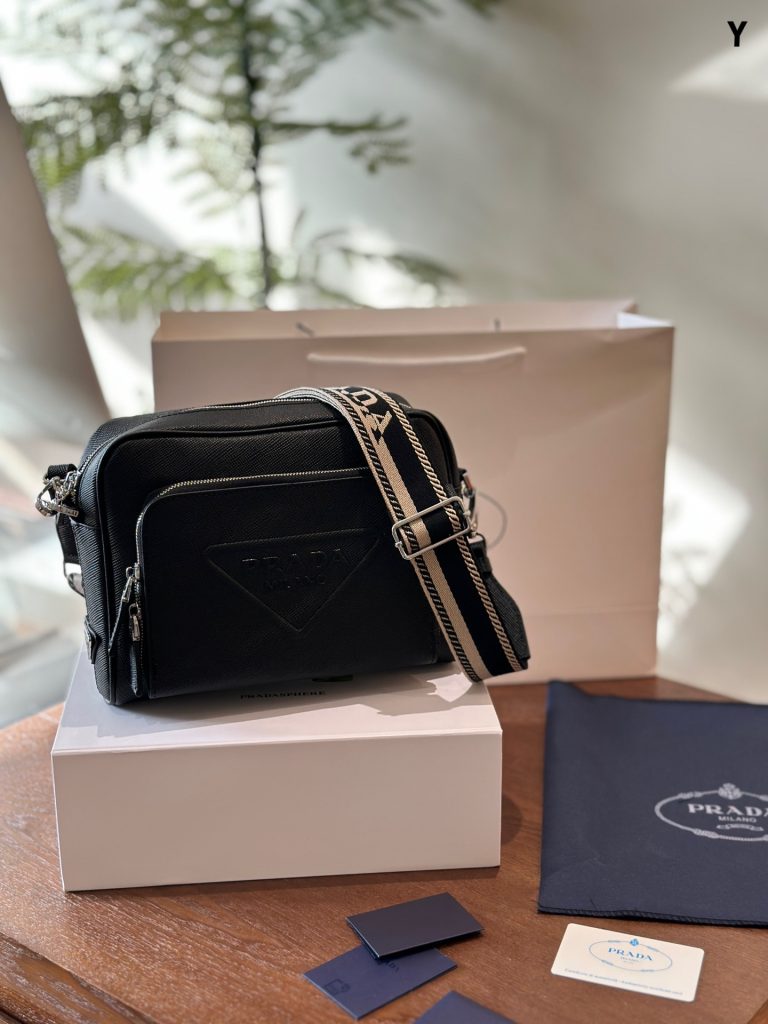 Reddit FashionReps Prada Bag  FashionReps Bags 05YAA18004