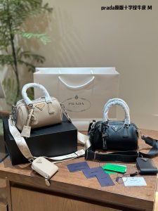 Reddit FashionReps Prada Bag  FashionReps Bags 05YAA18014
