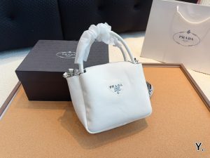 Reddit FashionReps Prada Bag  FashionReps Bags 05YAA18043