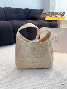 Reddit FashionReps Prada Bag  FashionReps Bags 05YAA18048