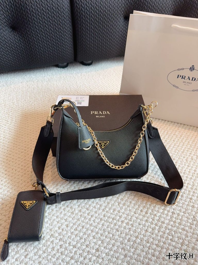 Reddit FashionReps Prada Bag  FashionReps Bags 05YAA18070