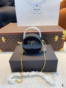 Reddit FashionReps Prada Bag  FashionReps Bags 05YAA18084