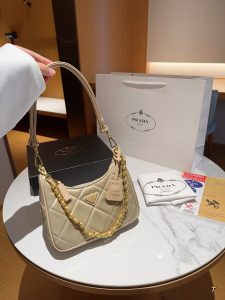 Reddit FashionReps Prada Bag  FashionReps Bags 05YAA18224