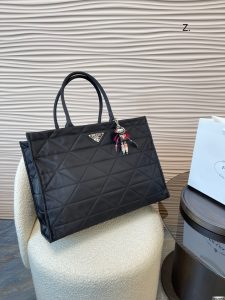 Reddit FashionReps Sac Prada Sacs FashionReps 05YAA18275