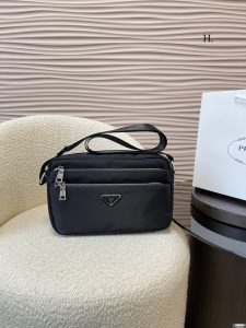 Reddit FashionReps Sac Prada Sacs FashionReps 05YAA18282