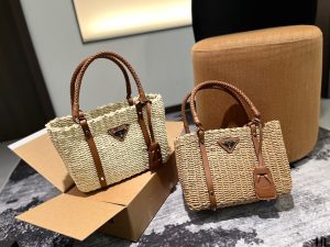 Reddit FashionReps Prada Bolso FashionReps Bolsos 05YAA18405