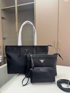 Reddit FashionReps Prada Bag  FashionReps Bags 05YAA18500