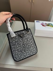 Reddit FashionReps Prada Bag  FashionReps Bags 05YAA18510