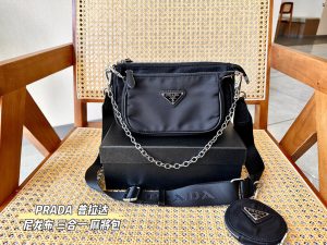 Reddit FashionReps Prada Bag  FashionReps Bags 05YAA18600