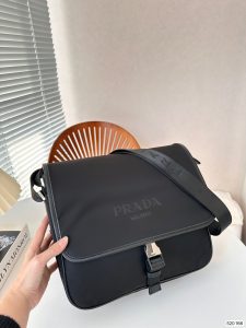 Reddit FashionReps Prada Bag  FashionReps Bags 05YAA18628