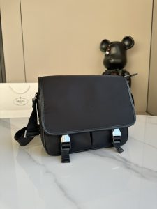 Reddit FashionReps Prada Bag  FashionReps Bags 05YAA18659