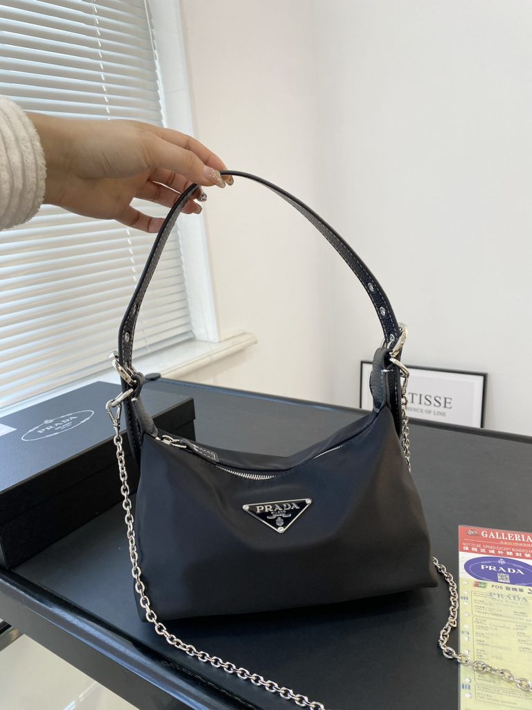 Reddit FashionReps Prada Bag  FashionReps Bags 05YAA18682