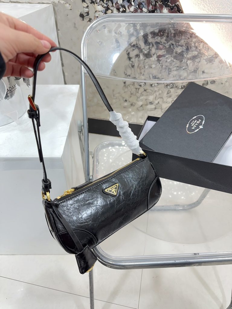 Reddit FashionReps Prada Bag  FashionReps Bags 05YAA18742