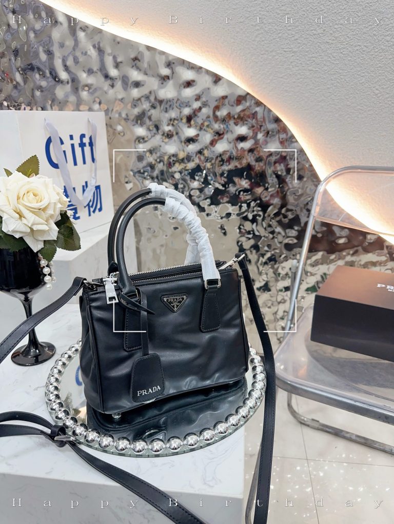 Reddit FashionReps Prada Bag  FashionReps Bags 05YAA18743