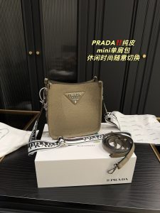 Reddit FashionReps Prada Bag  FashionReps Bags 05YAA18790