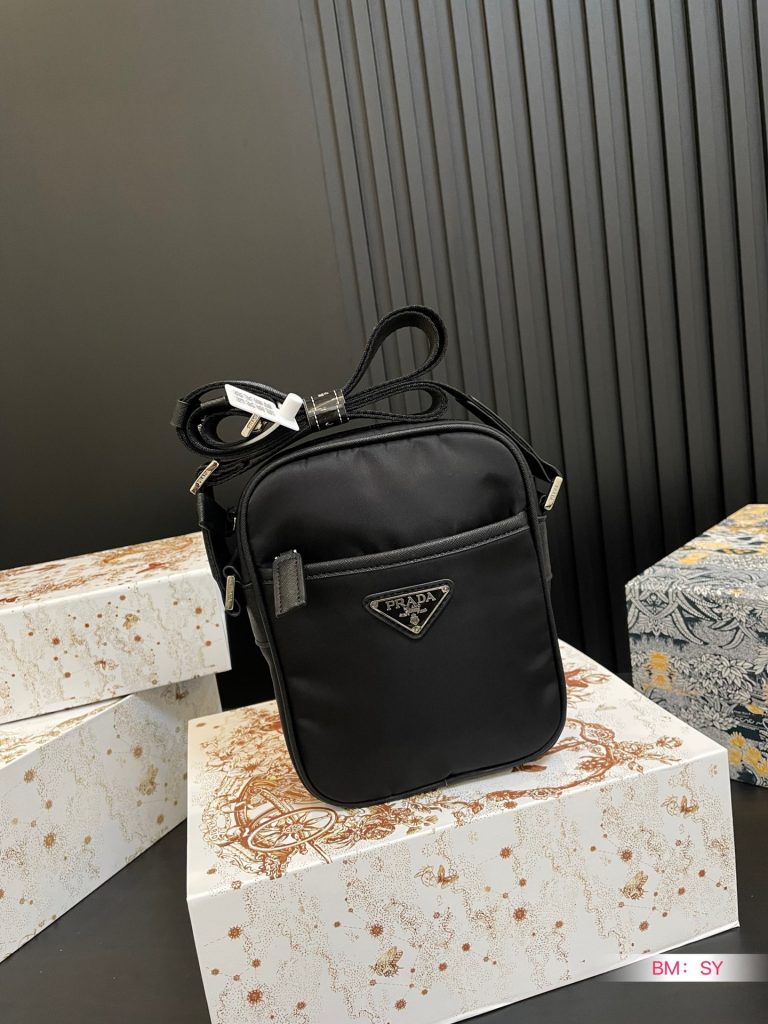 Reddit FashionReps Sac Prada FashionReps Bags 05YAA18817