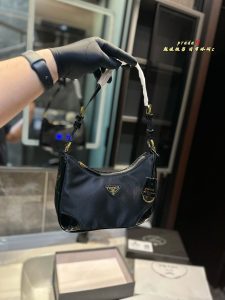 Reddit FashionReps Prada Bag  FashionReps Bags 05YAA18892