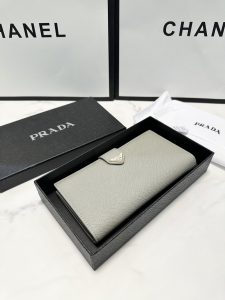 Reddit FashionReps Prada Bag  FashionReps Bags 05YAA18941