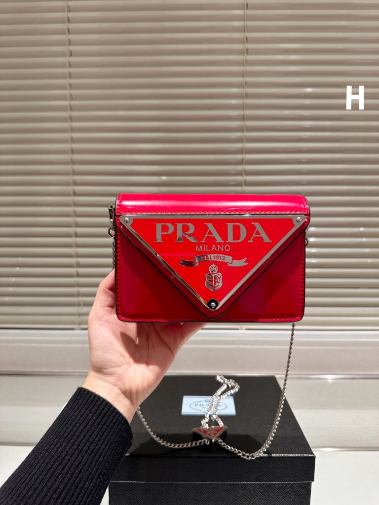 Reddit FashionReps Prada Bag  FashionReps Bags 05YAA19029