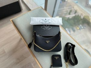 Reddit FashionReps Prada Bag  FashionReps Bags 05YAA19057